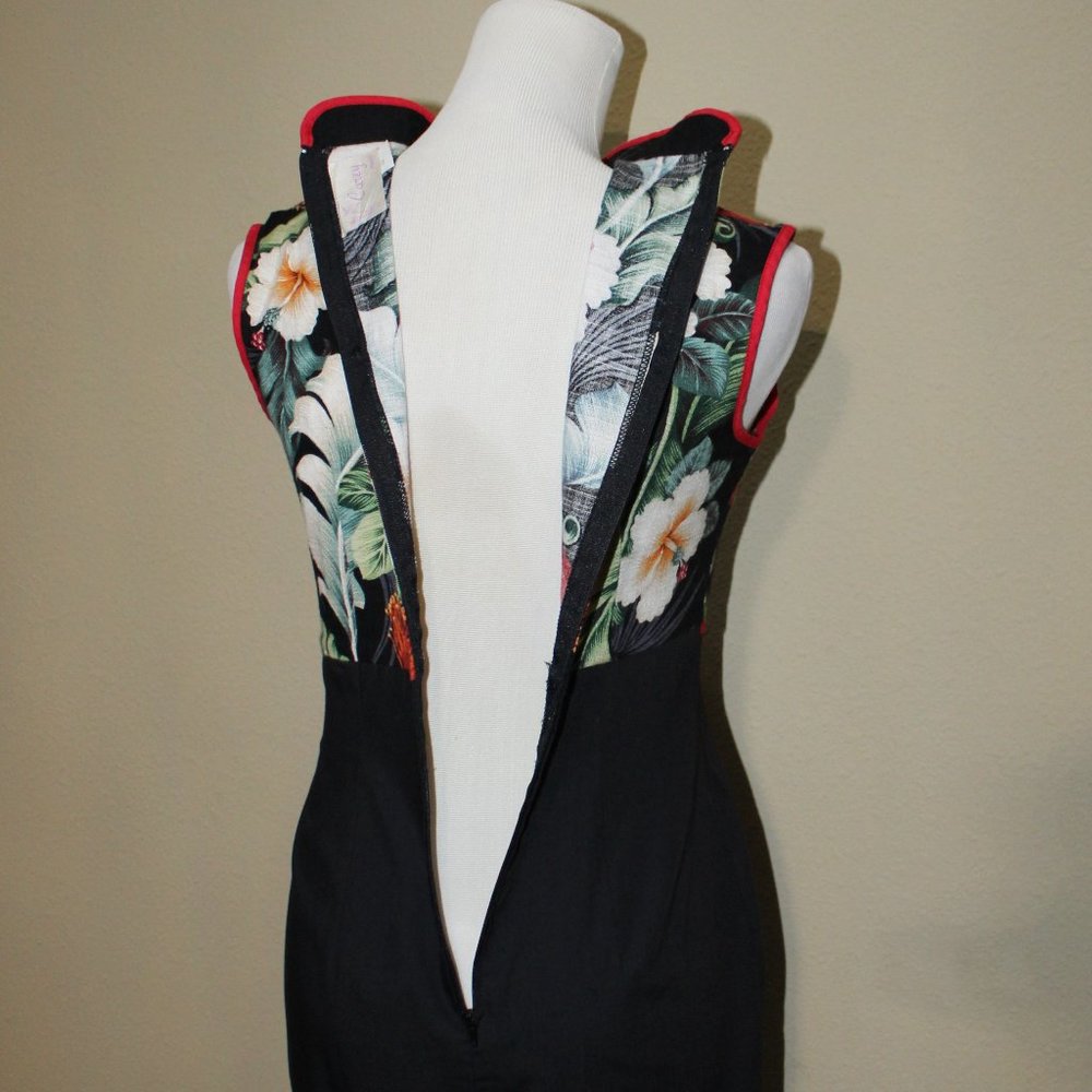 Beautiful Vintage Qipao - Picture 6 of 15
